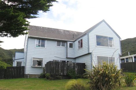 Photo of property in 107 Thurleigh Grove, Karori, Wellington, 6012