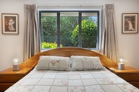 Photo of property in 5a Shanley Crescent, Waiuku, 2123