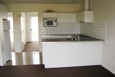 Photo of property in 7e/60 Masons Road, Oteha, Auckland, 0632