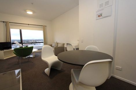 Photo of property in Twin Towers, 1106/17 Putney Way, Manukau, Auckland, 2104