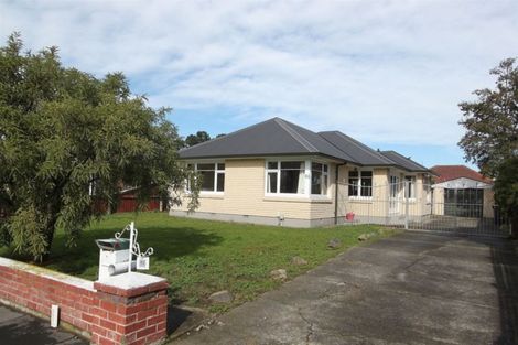 Photo of property in 96 Bickerton Street, Wainoni, Christchurch, 8061