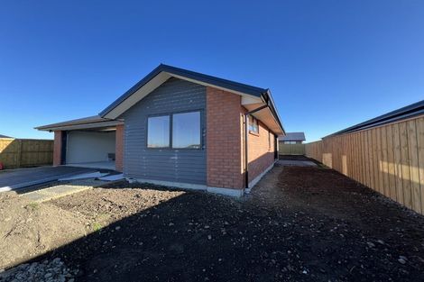 Photo of property in 35 Cousins Street, Woodend, 7691