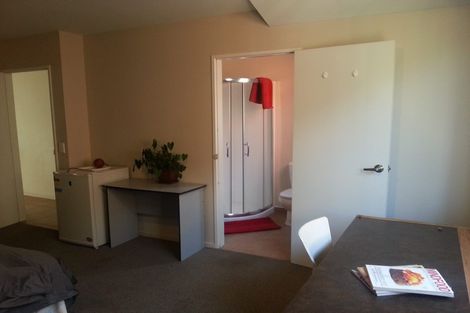 Photo of property in 3a Paeroa Street, Riccarton, Christchurch, 8041