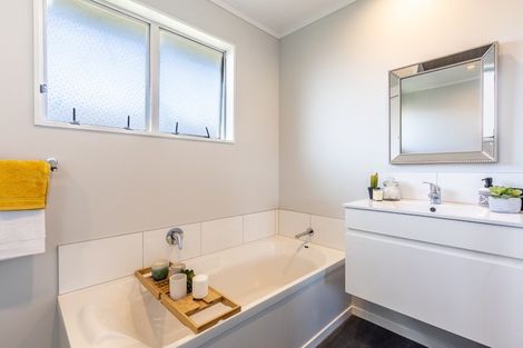 Photo of property in 2 Robert Mckeen Street, Otaki Beach, Otaki, 5512