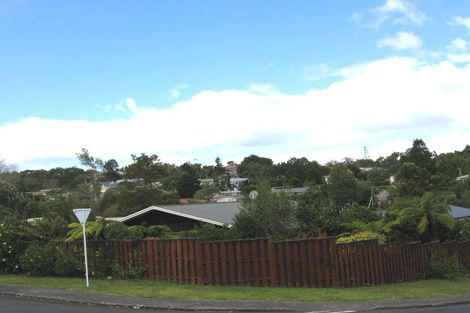 Photo of property in 55 Blakeborough Drive, Forrest Hill, Auckland, 0620