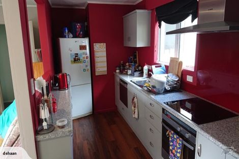 Photo of property in 6b Tulsa Grove, Totara Park, Upper Hutt, 5018