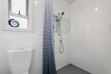 Photo of property in 21 Abbotsford Road, Green Island, Dunedin, 9018