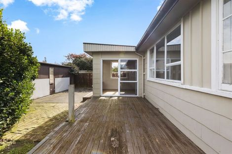 Photo of property in 9 Wilmot Street, Northcote, Christchurch, 8052