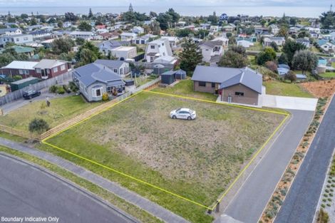 Photo of property in 14 Taonui Street, Waitarere Beach, Levin, 5510