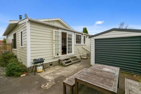 Photo of property in 61 York Street, Moera, Lower Hutt, 5010