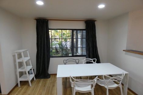 Photo of property in 39 Blease Street, New Lynn, Auckland, 0600