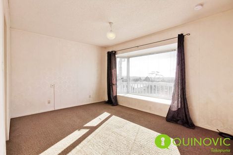 Photo of property in 1/8 Pupuke Road, Hillcrest, Auckland, 0627
