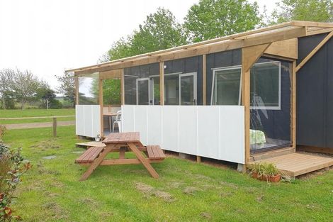 Photo of property in 152 Rimmer Road, Helensville, 0875