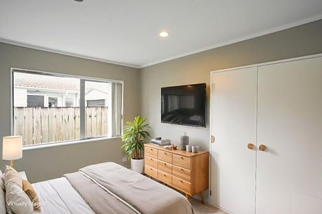 Photo of property in 27 Oratu Place, Manurewa, Auckland, 2102