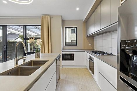 Photo of property in 10 Tihema Lane, Westgate, Auckland, 0614