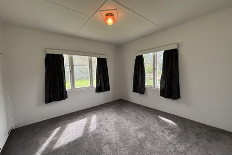 Photo of property in 33 Burns Street, Tawhero, Whanganui, 4501