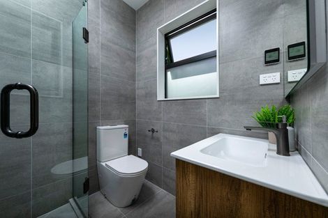 Photo of property in 3 Riroriro Road, Hobsonville, Auckland, 0616