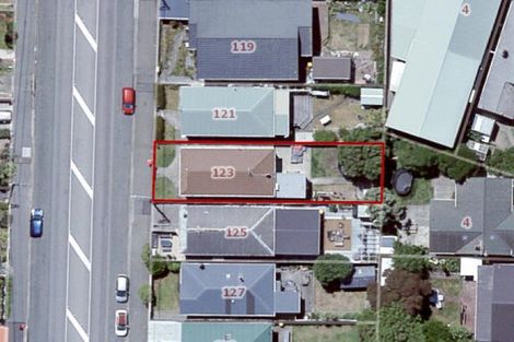 Photo of property in 123 Onepu Road, Lyall Bay, Wellington, 6022