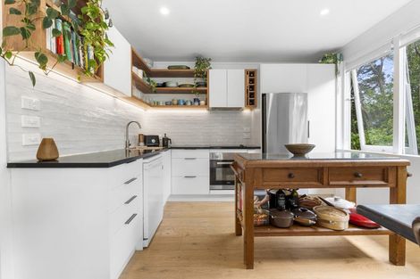 Photo of property in 2/14 Glenbush Place, Birkenhead, Auckland, 0626