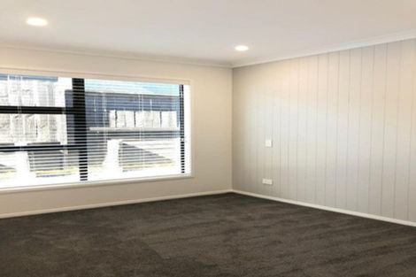 Photo of property in 10 Fetter Lane, Paerata, 2124