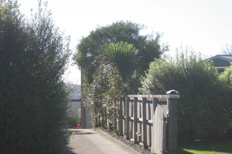 Photo of property in 233a Metcalfe Road, Ranui, Auckland, 0612