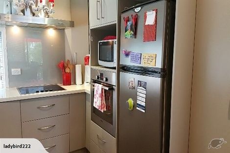 Photo of property in 38 Atkin Avenue, Mission Bay, Auckland, 1071