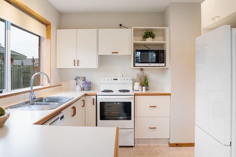 Photo of property in 189a Queenspark Drive, Parklands, Christchurch, 8083