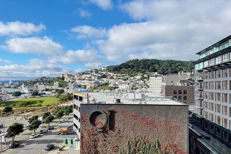 Photo of property in Piermont Apartments, 6h/82 Cable Street, Te Aro, Wellington, 6011