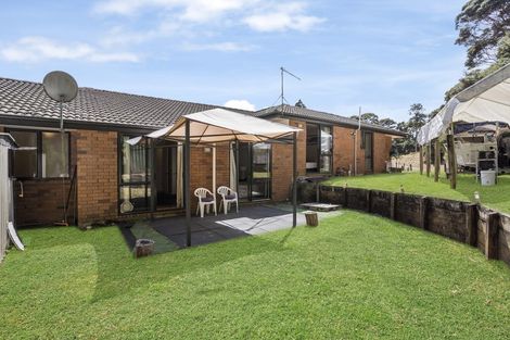 Photo of property in 63 Tram Road, Swanson, Auckland, 0614