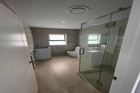 Photo of property in 262a Sturges Road, Henderson, Auckland, 0612