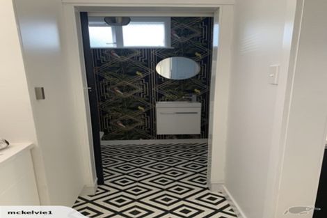 Photo of property in 40 Rua Street, Lyall Bay, Wellington, 6022