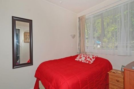 Photo of property in 2/110 Pinehaven Road, Pinehaven, Upper Hutt, 5019