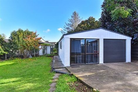 Photo of property in 125 Sykes Road, Weymouth, Auckland, 2103