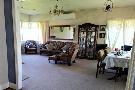 Photo of property in 11 Darlington Street, Ngatea, 3503