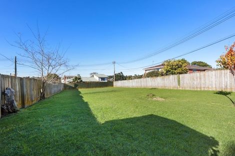 Photo of property in 156 Titirangi Road, New Lynn, Auckland, 0600
