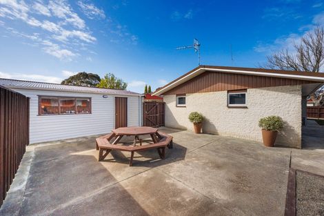 Photo of property in 49 Kaimanawa Street, Kelvin Grove, Palmerston North, 4414