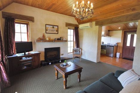 Photo of property in 1208 Karaka Road, Hurunui, Hawarden, 7385