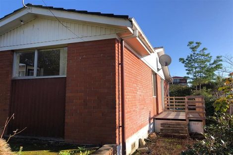 Photo of property in 2/13 Steele Street, Meadowbank, Auckland, 1072