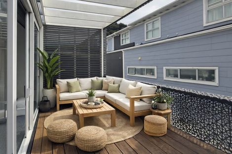 Photo of property in 94a Tinakori Road, Thorndon, Wellington, 6011