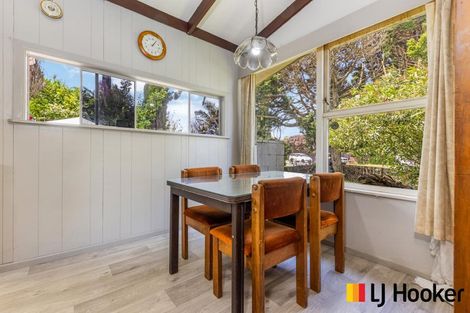 Photo of property in 200 Robertson Road, Mangere East, Auckland, 2024