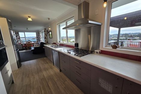 Photo of property in 3 Lincoln Terrace, Balclutha, 9230