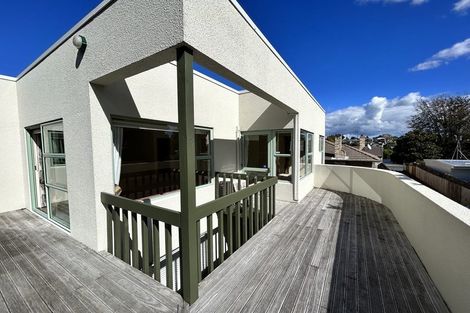 Photo of property in 454 River Road, Fairfield, Hamilton, 3214