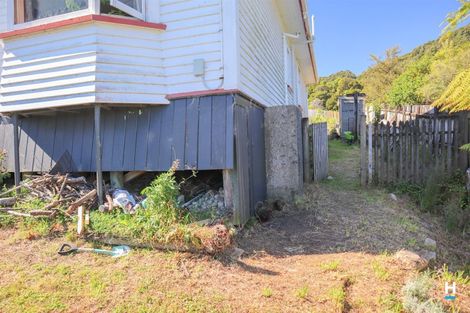 Photo of property in 9 Ashmore Avenue, Cobden, Greymouth, 7802