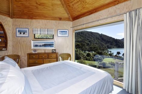 Photo of property in 7 Soucis Lane, Okiwi Bay, French Pass, 7193