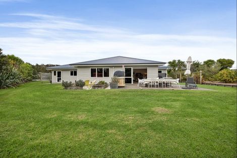 Photo of property in 67d Jack Boyd Drive, Mangawhai Heads, Kaiwaka, 0573