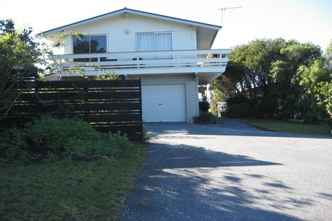 Photo of property in 7 Russell Heights, Russell, 0202