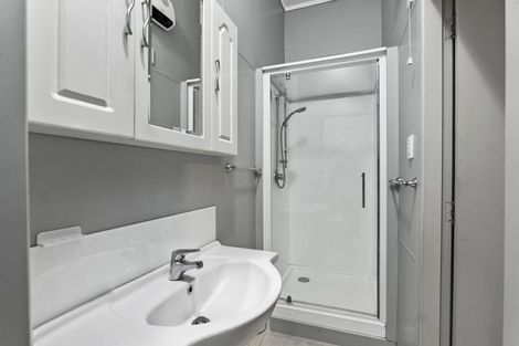 Photo of property in 129 Bridge Street, Eltham, 4322