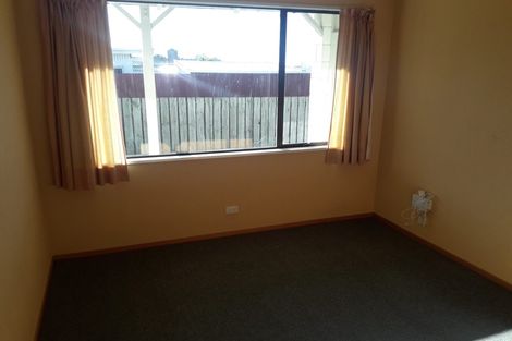 Photo of property in 1-4/74 High Street, Kensington, Timaru, 7910