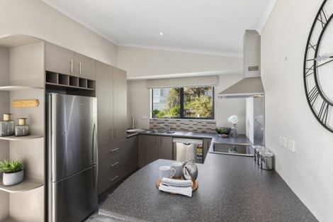 Photo of property in 35 Cleland Crescent, Naenae, Lower Hutt, 5011