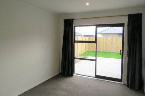 Photo of property in 16 Ladeira Place, Fitzroy, Hamilton, 3206